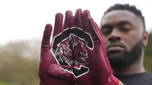 Irish Rugby Player Neff Giwa Commits to South Carolina Gamecocks with No Football Experience