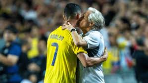 Al Nassr coach urges team to overcome financial gap with Al Hilal