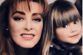 Así recordó Sylvia Pasquel el nacimiento de Michelle Salas en un emotivo mensaje