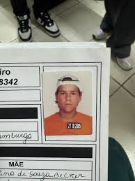 alisson goleiro