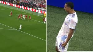 'It's beautiful' TNT Sport commentator Ally McCoist left stunned with Youri Tieleman's Europa League worldie