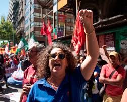 Paro General en Uruguay: Servicios Afectados y Reclamos del PIT-CNT