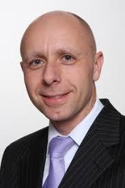 <b>...</b> ernennt <b>Andreas Moser</b> (41) zum Sales Manager Alps (Schweiz/Österreich). - 419963