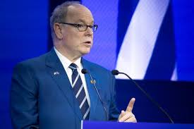 « Ce que nous esquissons dans la discussion, nous devons le concrétiser dans l’action » : au Forum économique de Delphes, le prince Albert II rappelle ses ambitions pour la protection des océans