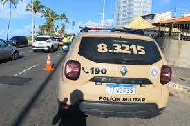 Adolescente de 14 anos morre em acidente grave de moto na orla de Salvador