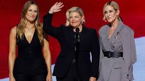 The Chicks’ Natalie Maines Sends Scathing Message to Donald Trump