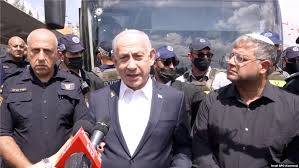 حمله تروریستی دو فلسطینی در اورشلیم ۶ کشته و ۲۲ مجروح بر جا گذاشت؛ واکنش نتانیاهو