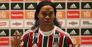 Resultado de imagem para ronaldinho gaucho no flu