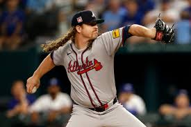 Braves Aim to Extend Winning Streak with Grant Holmes Pitching Against Diamondbacks