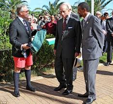 Résultat de recherche d'images pour "bermuda socks"