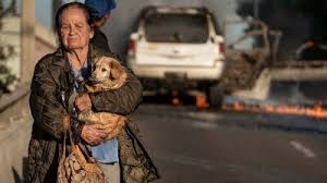 La IA no lo podrá hacer: América Latina necesitará 14 millones de cuidadores de adultos mayores en 2050