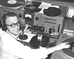 Image of vintage radio studio ad break 1940s 1950s jingle singers advertising history