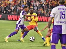 La direction nationale de l’arbitrage analyse la grosse semelle du Toulousain Gboho sur Thomasson