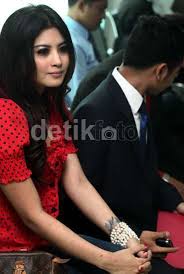 Image result for anggita sari popular