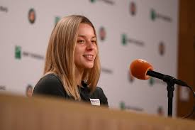 Press conference: Chwalinska QF