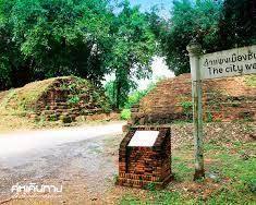 รูปภาพกำแพงเมืองสุโขทัย