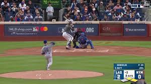 Brett Baty hitting for the Mets