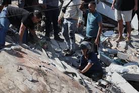 Colombia earthquake latest: Deaths reported and flights suspended as powerful tremors hit