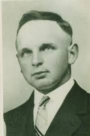 1938, Otto Röhrs