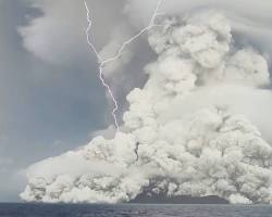 超火山の噴火の画像