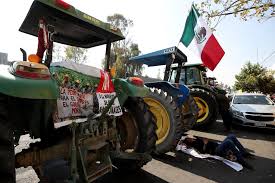 Este lunes, paro “inminente”: transportistas y agricultores