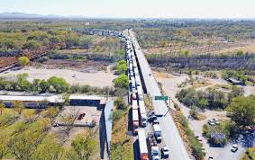 Centran bloqueo en 2 puntos del estado