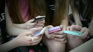 ¿Histórico fallo contra Meta exige cambiar el diseño algorítmico para proteger a los menores? Análisis