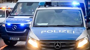 Wohnungen getroffen: Schüsse in Berliner Fußgängerzone — BZ Berlin