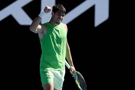Tenis en directo: Alcaraz gana de forma convincente y Davidovich se retira