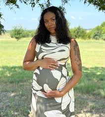 A Fight Over Abortion and Surrogacy Ends With a Baby Born in Texas