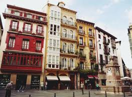 Resultado de imagen de casco viejo bilbao