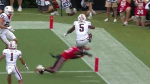 Chauncey Bowens Hurdle Touchdown: How Georgia’s 21-0 Sealer Became NCAA’s Toughest Play to Defend