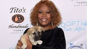 Robin Quivers tells Howard Stern she's cancer-free