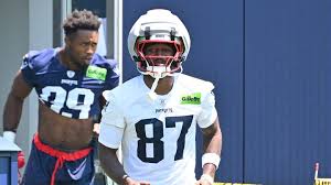 Three Massive Questions Patriots Need To Answer At WR This Summer