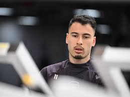 Gabriel Martinelli: Engagement News and Striker Role Debate