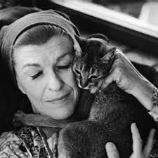 Nancy Walker ~ Perhaps best known as the overbearing mother Ida Morgenstern on the 1970s comedy series Rhoda. Also played Rosie in a series of Bounty paper ... - nancywalker8_mam