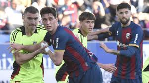 El Albacete busca escapar del descenso ante la dupla Enol-Escobar