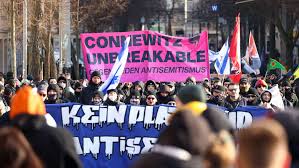 Leipzig-Connewitz: Linke Gruppen demonstrieren gegeneinander – MDR-Fernsehteam angegriffen