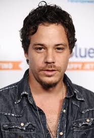 Michael Raymond-James | Once Upon a Time ABC. Photo Source: TV Guide. It seems that Kristen Bauer van Straten is not the only True Blood cast member coming ... - 120804michael-raymond-james1_210x305
