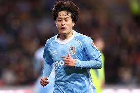 ランパードが信頼を寄せる日本人「人生を懸けて」 “世界一”の2部に挑む29歳「何ができるのか」（FOOTBALL ZONE）