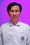 Name (EN) : Pornpoj Fuangtharnthip. Name (TH) : ผศ.ดร.ทพ. พรพจน์ เฟื่องธารทิพย์. Title : Assistant Professor. Education : ท.บ., Ph.D. (Dental Science) - PPB_