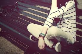 Résultat de recherche d'images pour "fille swagg de dos"