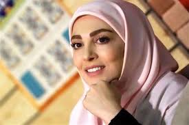 ژیلا صادقی: مدیر شبکه ۳ تلویزیون با حرکت دست به من گفت: «کار خودتو ساختی»