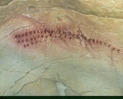 Neandertal mağara sanatı el izi ve aşı boyası örnekleri resmi