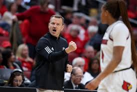Jeff Walz, Louisville players preview Sweet 16