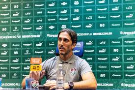 Zubeldía celebra gols de atacantes e retorno de Cano