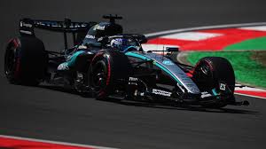 F1: Russell es una aplanadora; gana la pole de la Sprint de China