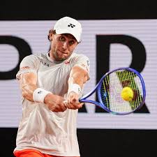 Adversário projeta duelo em Roland Garros contra Fonseca: 'Jovem talentoso'