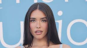 Justin Herbert Leaves 2-Word Love Note on Madison Beer’s Birthday Outfit Post