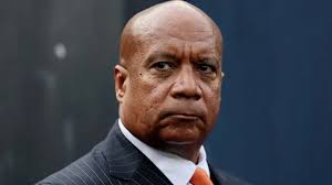 Bears CEO Kevin Warren Breaks Silence on Stadium ‘Challenge’